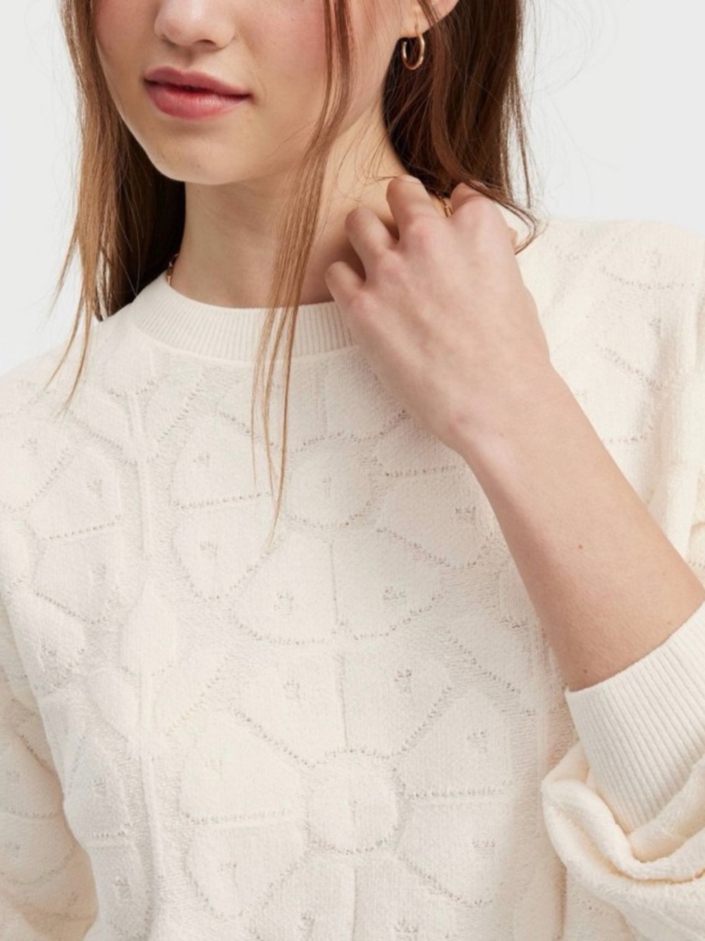 Women’s Daisy Floral Embossed Terry Crewneck Sweatshirt Cream
